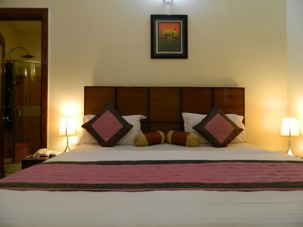 Jmd Residency Otel Yeni Delhi Dış mekan fotoğraf